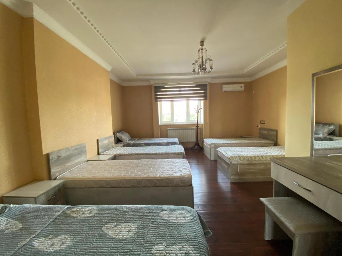 Pamir Hotel-Hostel Dushanbe Bagian luar foto